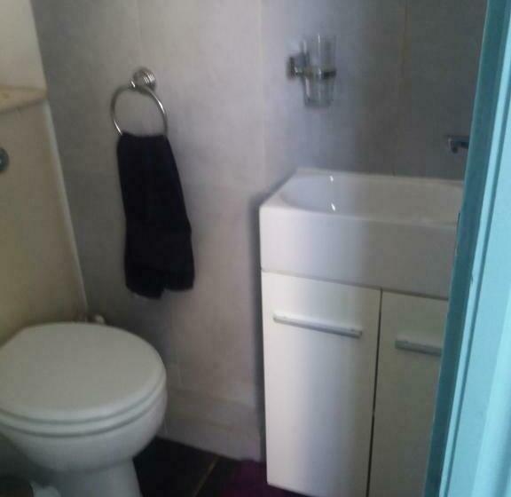 Bed and Breakfast Kew Gardens National Archives Forest Road