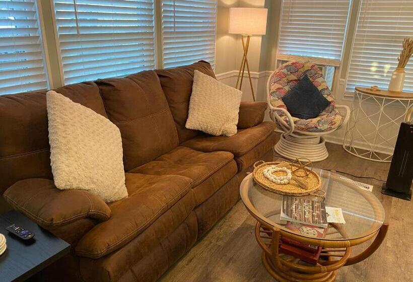 Model Home Near Camp Lejeune With Water View