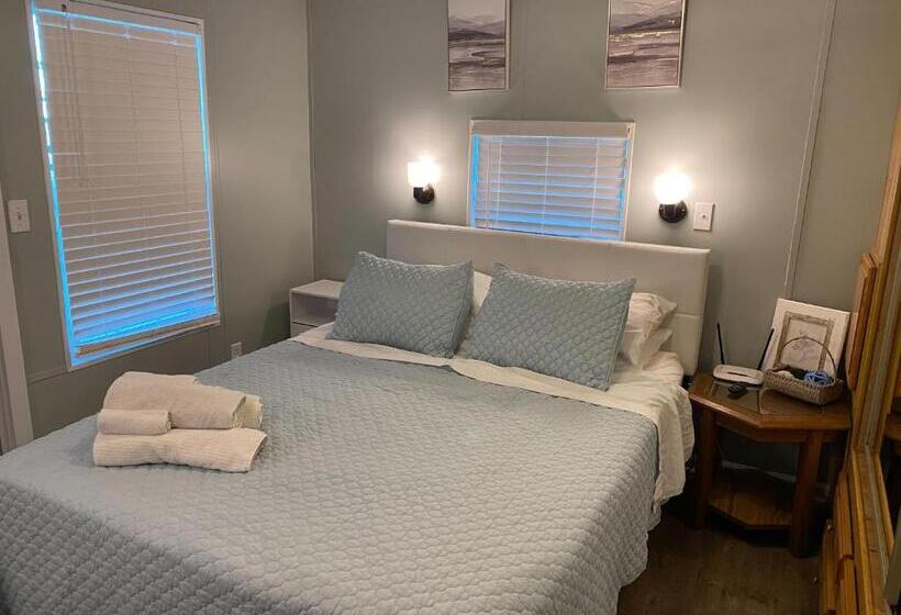 Model Home Near Camp Lejeune With Water View