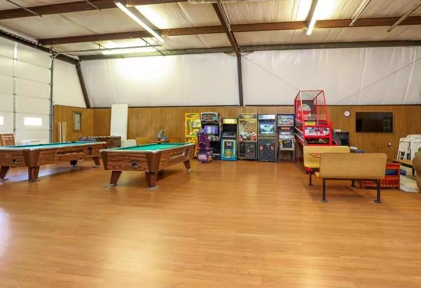 Model Home Near Camp Lejeune With Water View