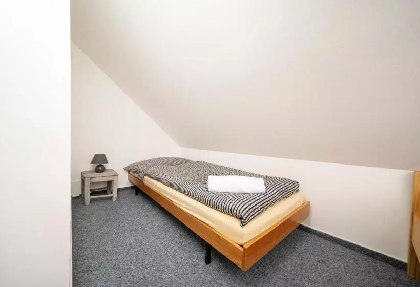 Majatalo Penzion U Churáňů