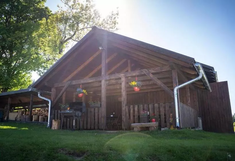 Majatalo Penzion U Churáňů