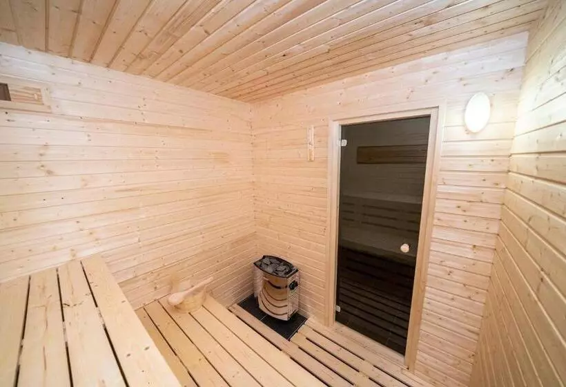 Majatalo Penzion U Churáňů