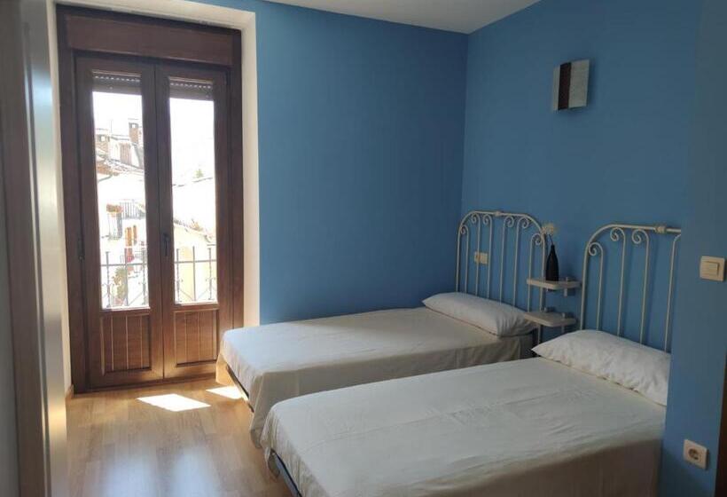 Albergue Rural L Almada De Yebra