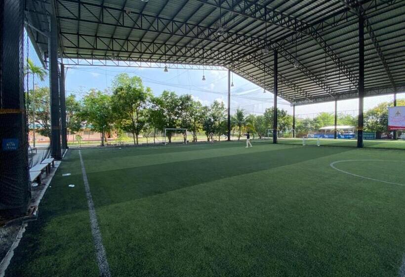 호텔 โรงแรมเกียรตินคร