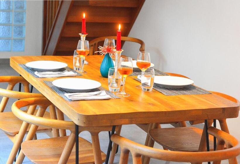 Les Patios De Grands Bois