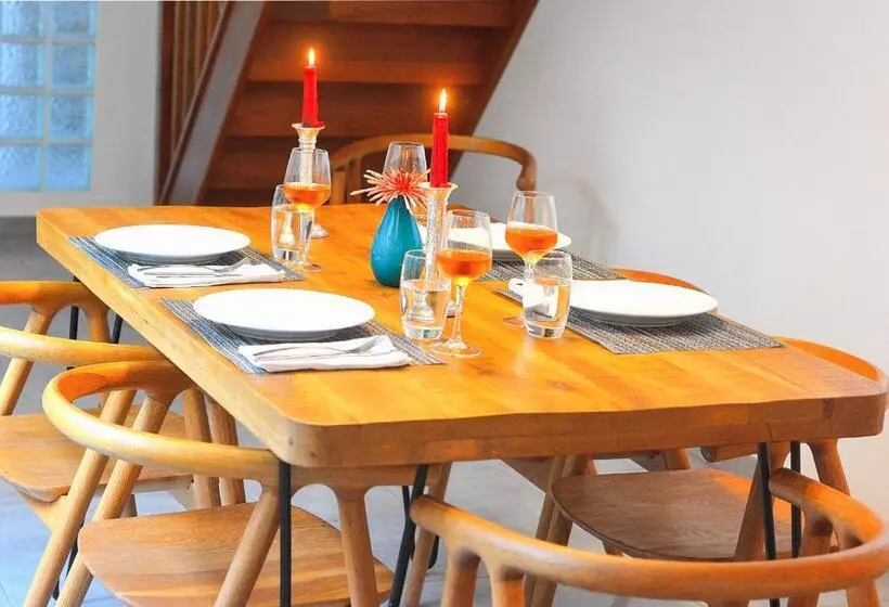Les Patios De Grands Bois