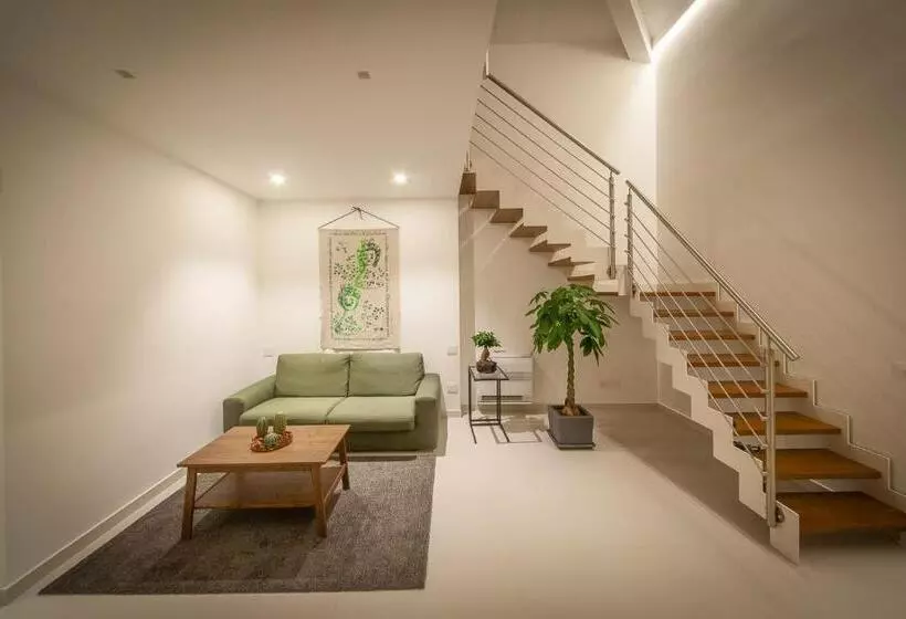 Mori Siciliani House