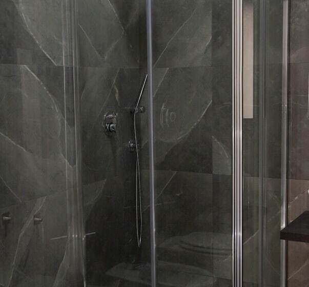 پانسیون Track 60 Privates Garibaldi