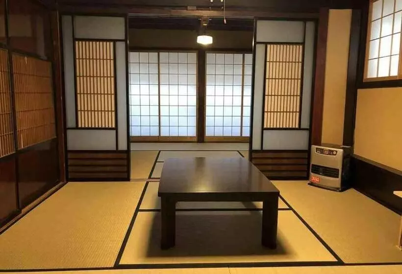 越中城端　荒町庵