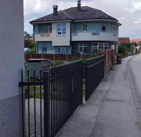 Apartman Hax