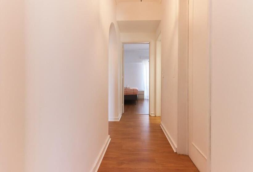 Oeiras Balcony By Homing