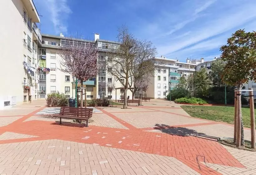 Oeiras Balcony By Homing