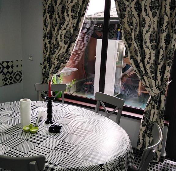 پانسیون Casa Cizi