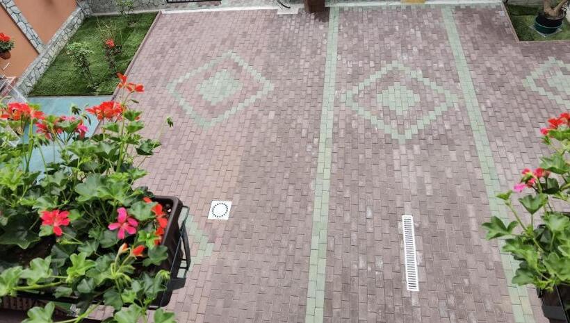 پانسیون Casa Cizi