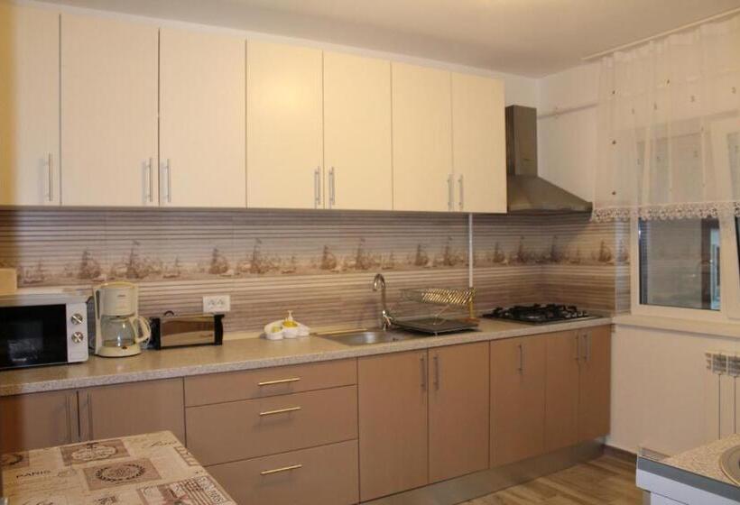 پانسیون Vila Mercury Mamaia Nord