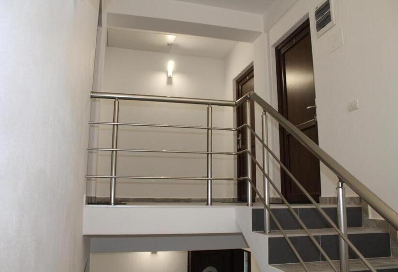 پانسیون Vila Mercury Mamaia Nord