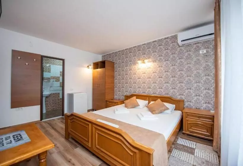 Majatalo Vila Mercury Mamaia Nord