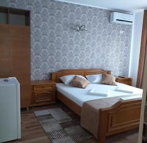 Majatalo Vila Mercury Mamaia Nord