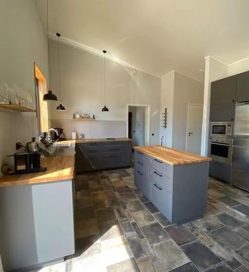 Pool Spa Sauna And Beach Beddingestrand