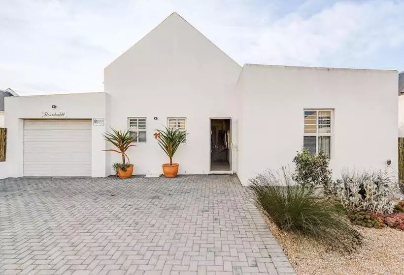 Strandveldt House Paternoster