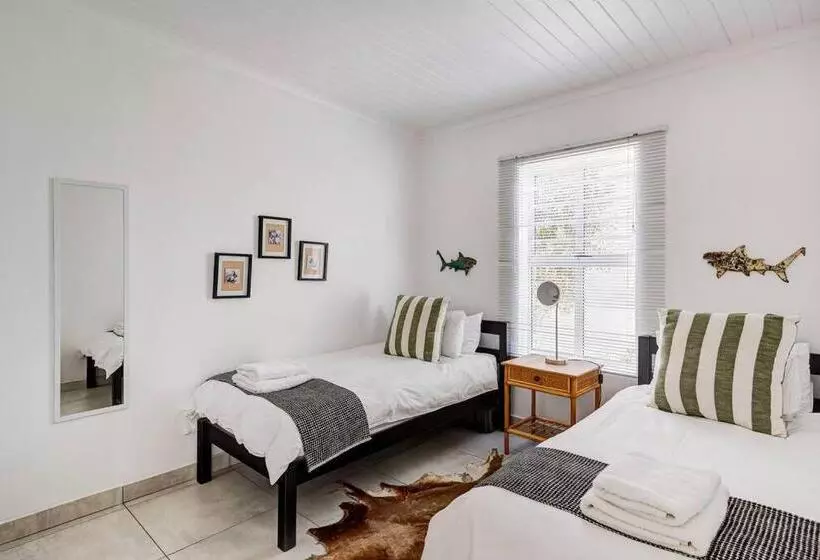 Strandveldt House Paternoster