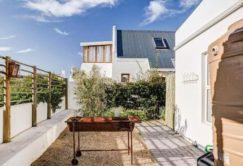 Strandveldt House Paternoster