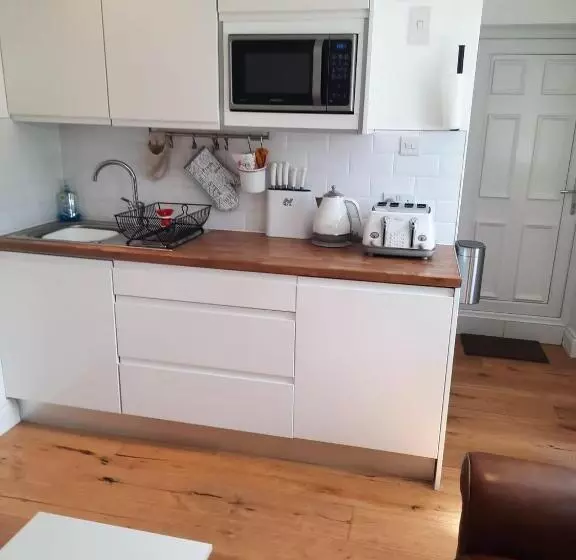 Woodside Annexe