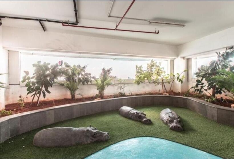 בית מלון כפרי 8rooms At Grand Kamala Lagoon