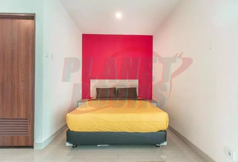 Hotelli 8rooms At Grand Kamala Lagoon