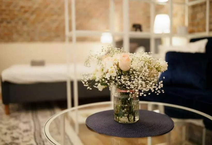 Jolie Flat In The Heart Of The City