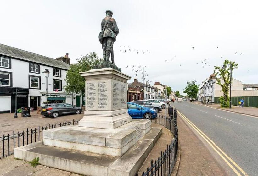 Milo S Place Is A Home From Home