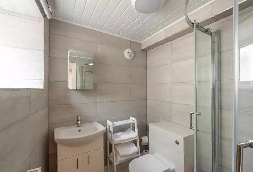 Milo S Place Is A Home From Home