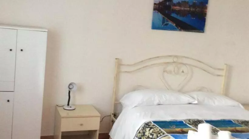 Residence Rosa Blu