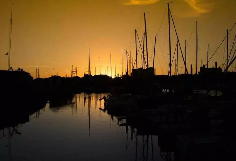 בית מלון כפרי Ramos Mejía