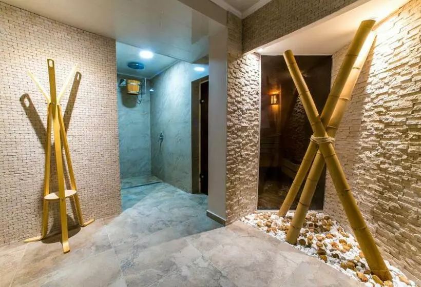 ホテル семеен хотел аризона