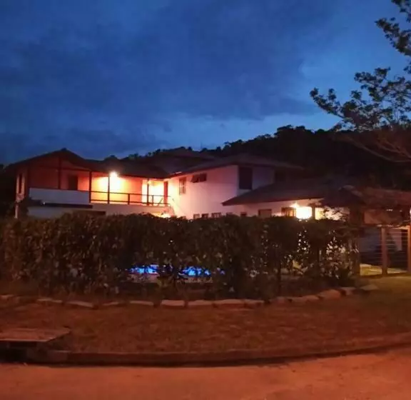 ユースホステル Pousada Cipó Paraty