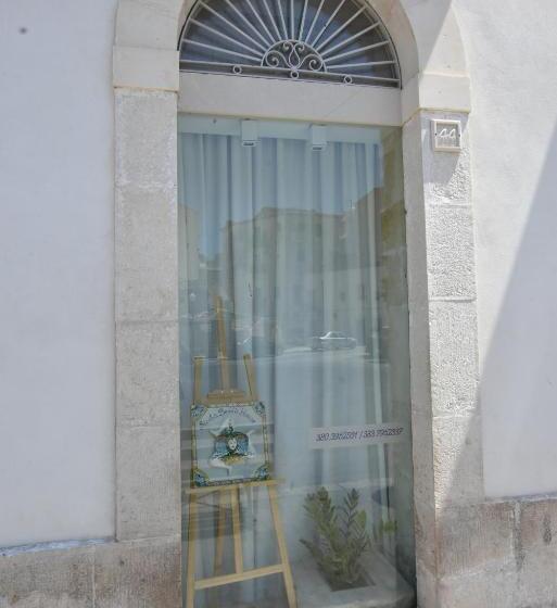 مبيت وإفطار Sicilia Bedda House