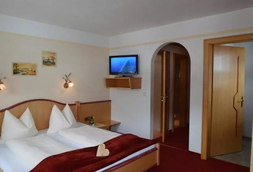 پانسیون Landhaus Montana