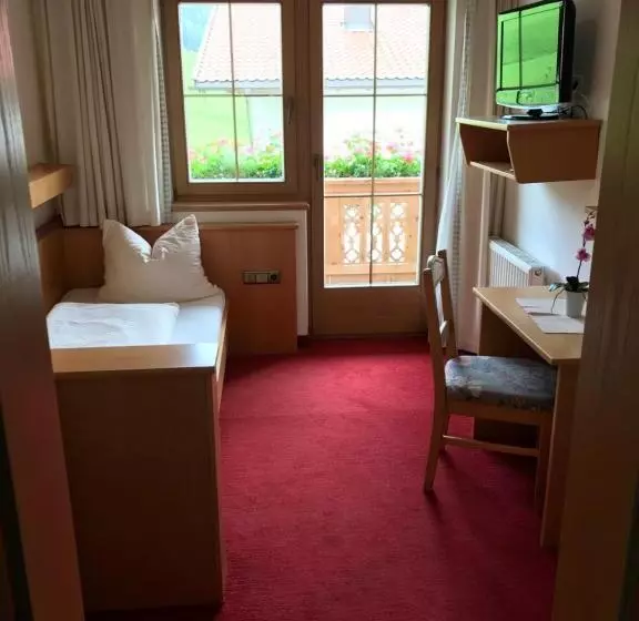 پانسیون Landhaus Montana