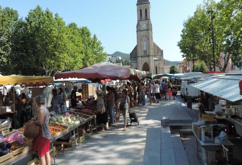 T2 Entièrement équipé Et Refait à Neuf à 10mn Alès