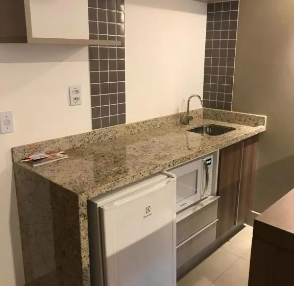 リゾートホテル Flat Em Olímpia Em Frente Ao Park