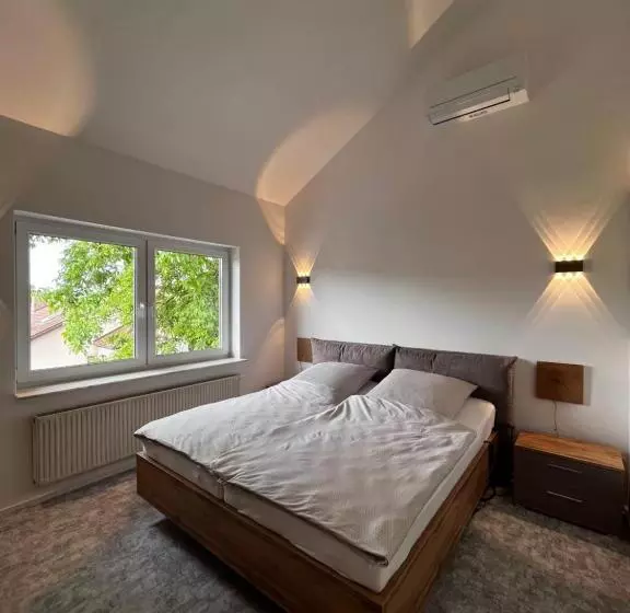Schöne 110 Qm Große Moderne Und Helle Wohnung