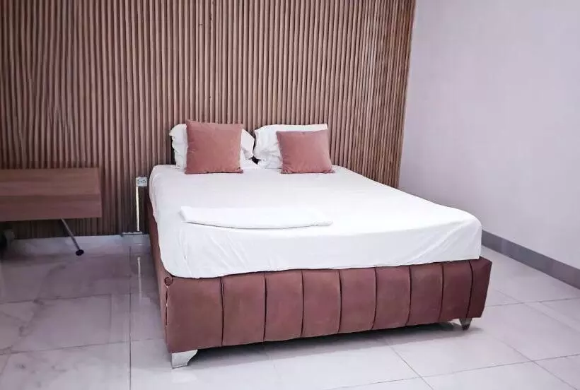Casa Familiar