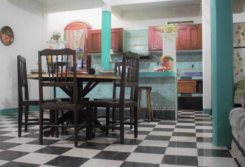 פנסיון Casa Santaella