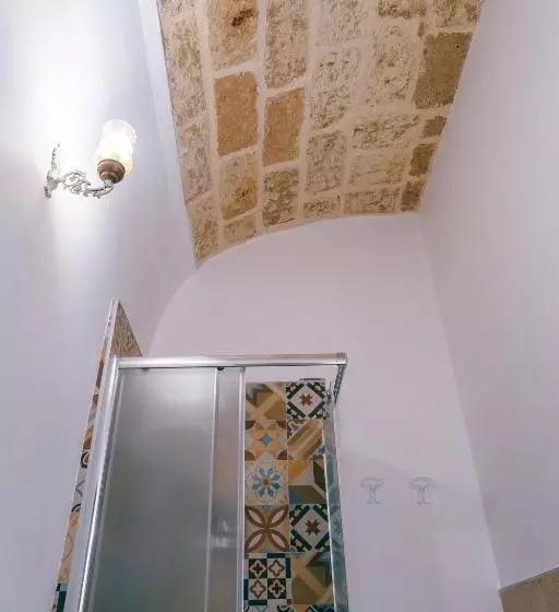 ペンション Corte Pietrantica   Charming Rooms & Suites