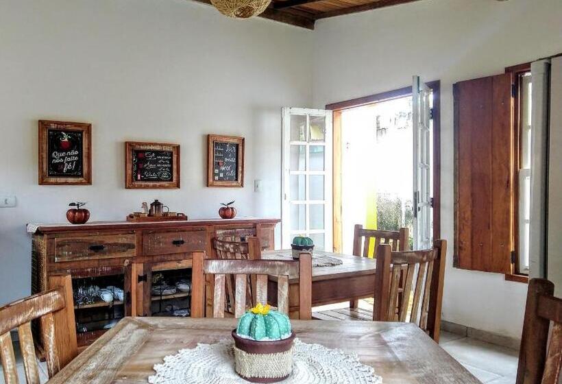 پانسیون Pousadinha Vila Valentina