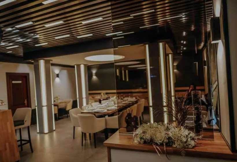 Pensiune Restaurant Capra Neagra