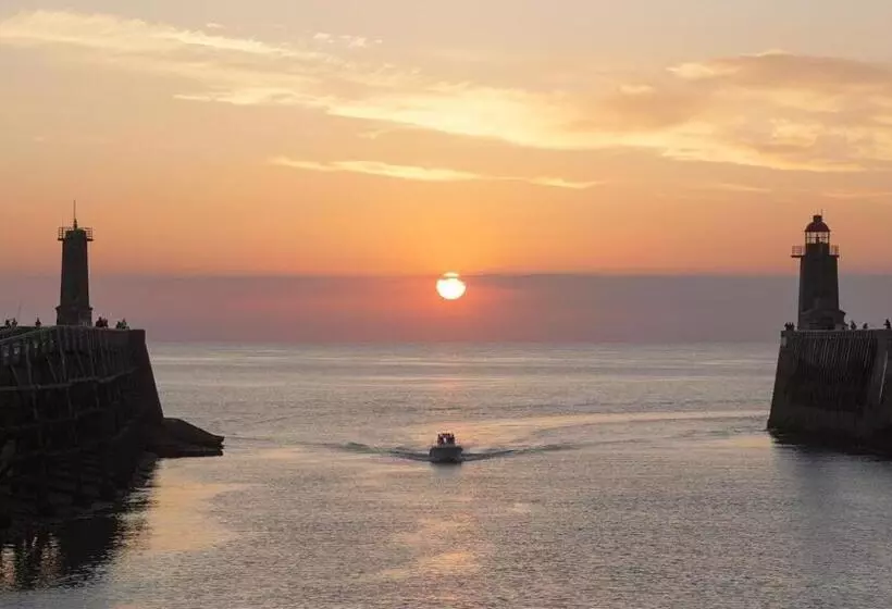 Au Rendez Vous Des Pêcheurs