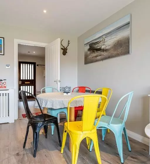 Central Apartment 3b